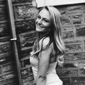 Meet your Posher, Aoife